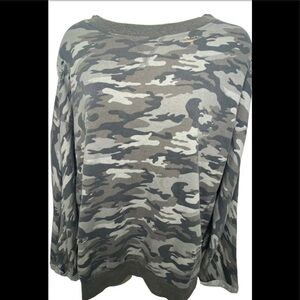 Rue + Distressed Camouflage Sweatshirt 1X Gray Black Crew Neck Long Sleeves